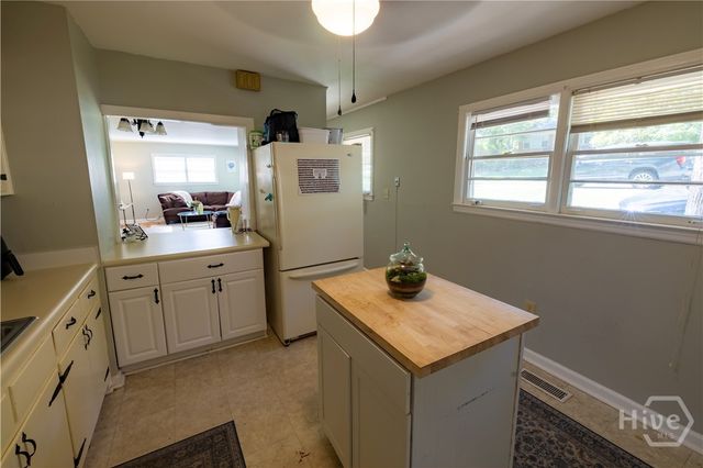 583 Woodland Hills, Athens, GA 30605