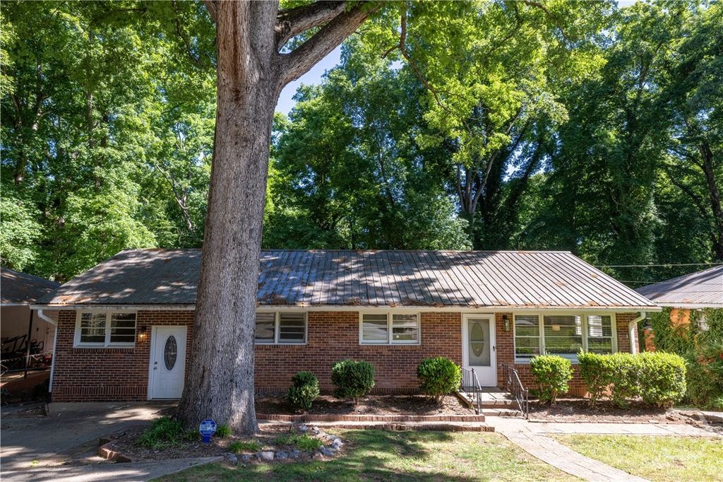 583 Woodland Hills, Athens, GA 30605