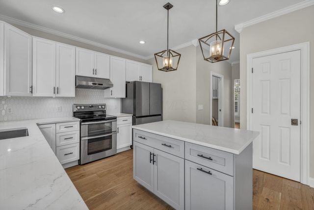6175 El Camino Drive, Plain City, OH 43064