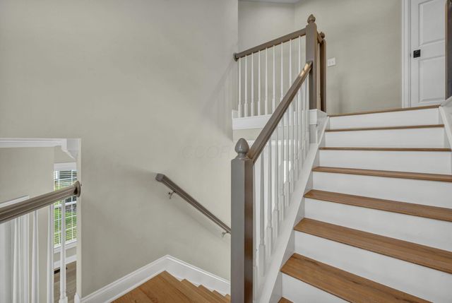 6175 El Camino Drive, Plain City, OH 43064