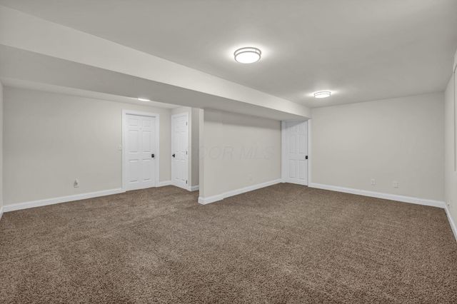 6175 El Camino Drive, Plain City, OH 43064