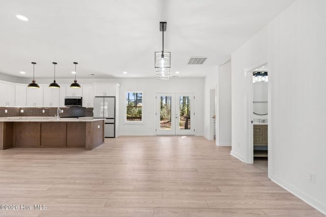 355 S Middleton Drive NW, Calabash, NC 28467