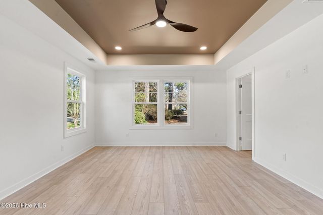 355 S Middleton Drive NW, Calabash, NC 28467