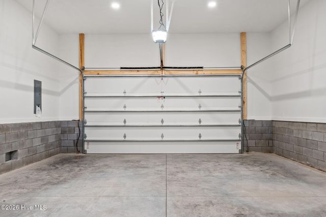 355 S Middleton Drive NW, Calabash, NC 28467