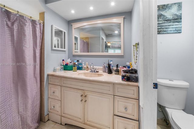 491 NW 45th Ter, Plantation, FL 33317