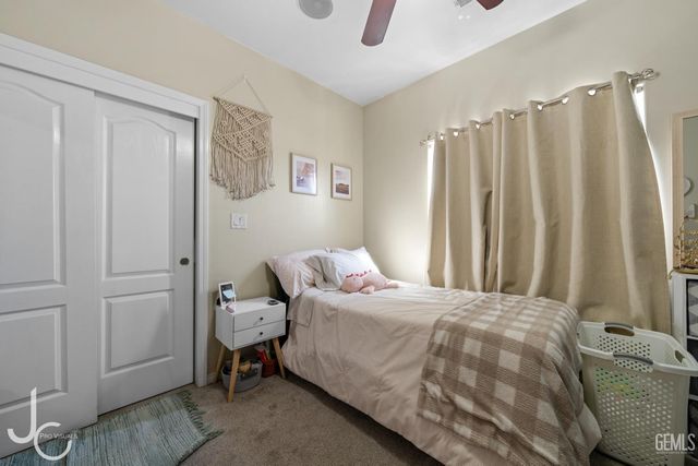 11102 Vista Del Rancho Drive, Bakersfield, CA 93311