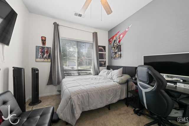 11102 Vista Del Rancho Drive, Bakersfield, CA 93311