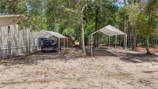 106 ARROWHEAD POINT ROAD, Hawthorne, FL 32640