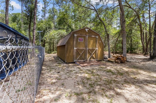 106 ARROWHEAD POINT ROAD, Hawthorne, FL 32640