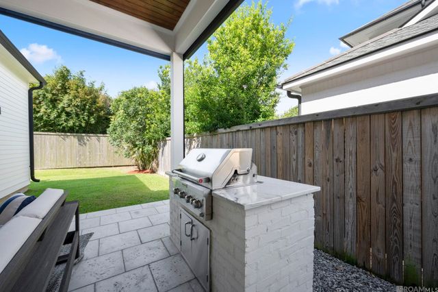 5026 Mimosa St, Baton Rouge, LA 70808