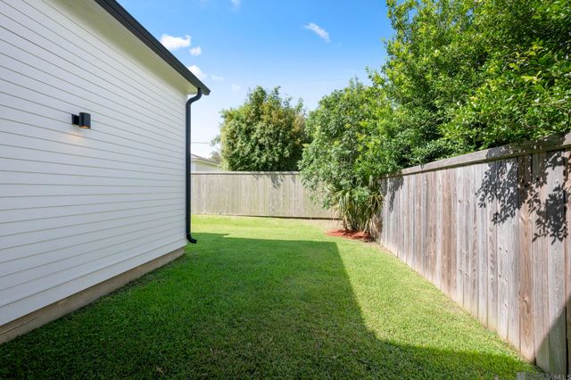 5026 Mimosa St, Baton Rouge, LA 70808