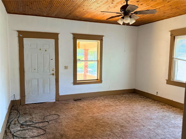 314 N 17th Street, Collinsville, OK 74021