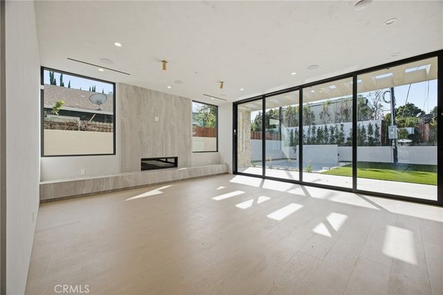 4827 Stansbury, Sherman Oaks, CA 91423