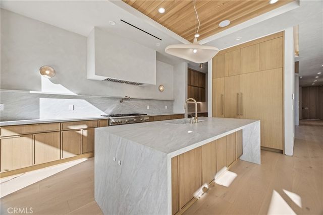 4827 Stansbury, Sherman Oaks, CA 91423