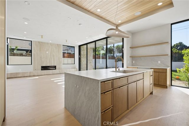 4827 Stansbury, Sherman Oaks, CA 91423