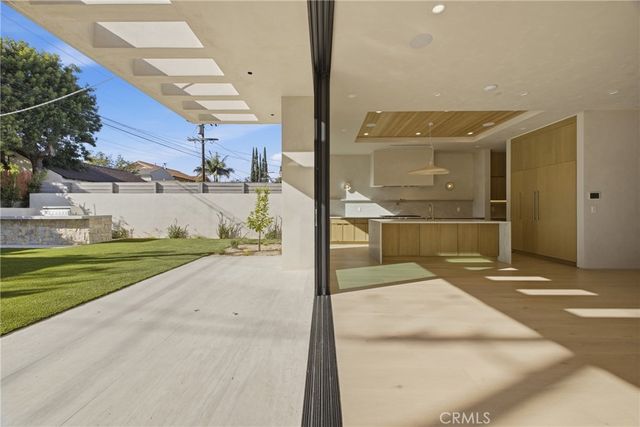 4827 Stansbury, Sherman Oaks, CA 91423