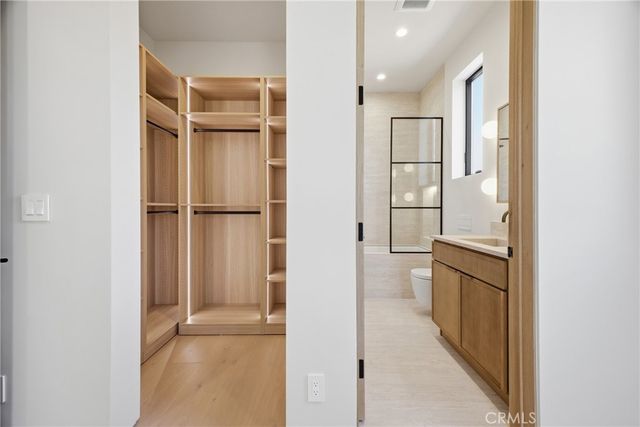 4827 Stansbury, Sherman Oaks, CA 91423