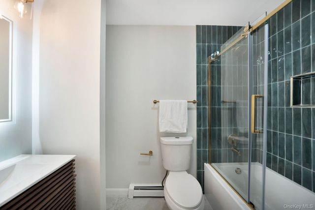 644 Bread And Cheese Hollow Road, Northport, NY 11768