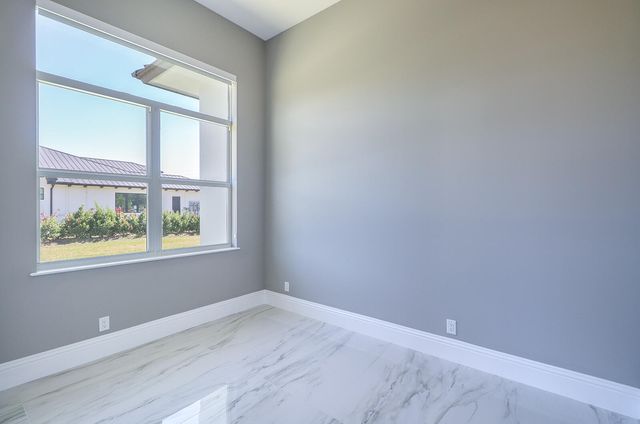 7595 155th Place N, Palm Beach Gardens, FL 33418