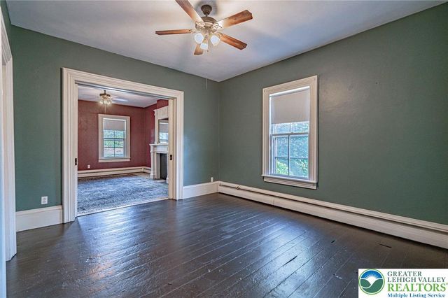 7727 Martins Creek Belvidere Highway, Lower Mt Bethel Twp, PA 18013