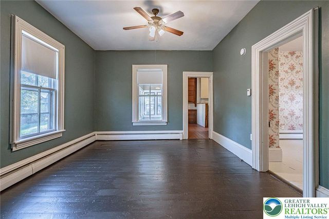 7727 Martins Creek Belvidere Highway, Lower Mt Bethel Twp, PA 18013