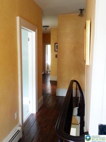 7727 Martins Creek Belvidere Highway, Lower Mt Bethel Twp, PA 18013