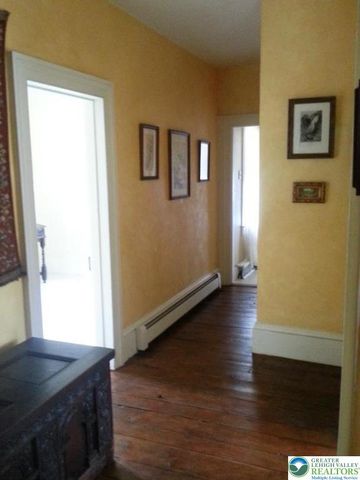 7727 Martins Creek Belvidere Highway, Lower Mt Bethel Twp, PA 18013