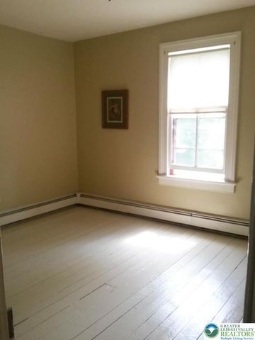 7727 Martins Creek Belvidere Highway, Lower Mt Bethel Twp, PA 18013