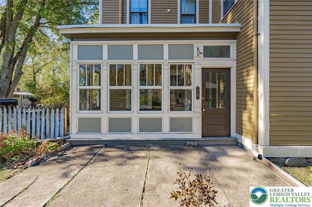 7727 Martins Creek Belvidere Highway, Lower Mt Bethel Twp, PA 18013