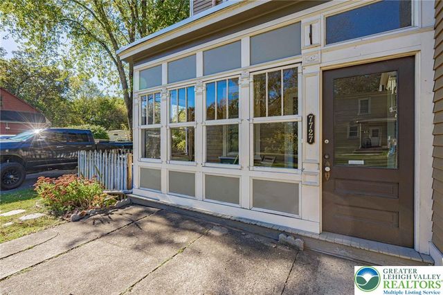 7727 Martins Creek Belvidere Highway, Lower Mt Bethel Twp, PA 18013