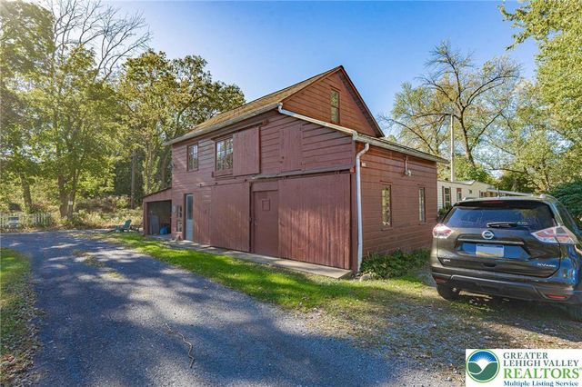 7727 Martins Creek Belvidere Highway, Lower Mt Bethel Twp, PA 18013