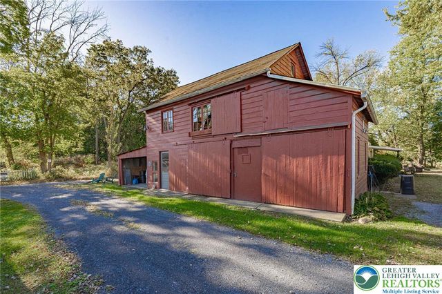 7727 Martins Creek Belvidere Highway, Lower Mt Bethel Twp, PA 18013