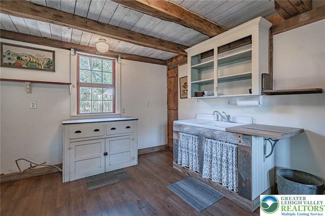 7727 Martins Creek Belvidere Highway, Lower Mt Bethel Twp, PA 18013
