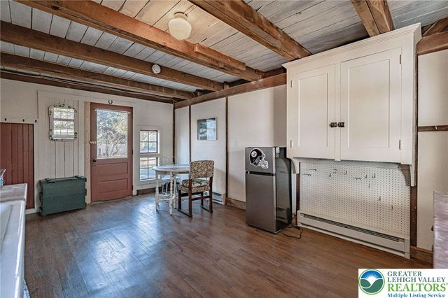 7727 Martins Creek Belvidere Highway, Lower Mt Bethel Twp, PA 18013