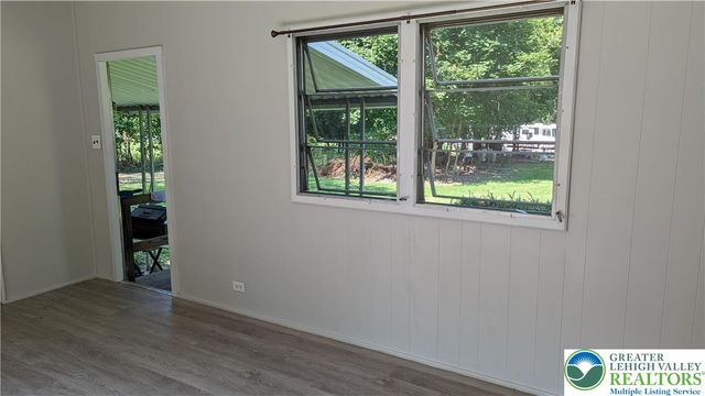 7727 Martins Creek Belvidere Highway, Lower Mt Bethel Twp, PA 18013