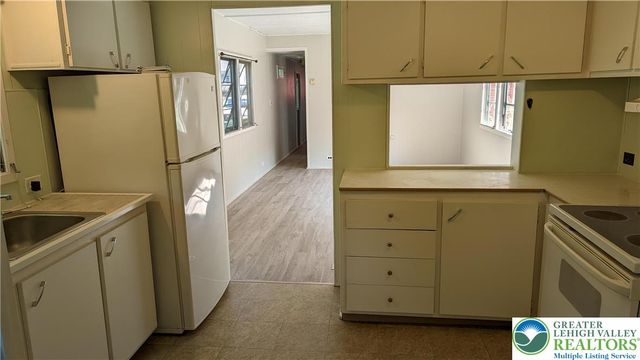 7727 Martins Creek Belvidere Highway, Lower Mt Bethel Twp, PA 18013