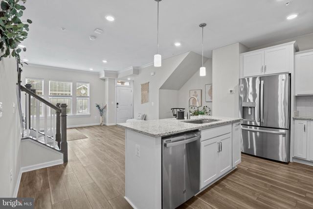 5936 FORUM SQ, Frederick, MD 21703