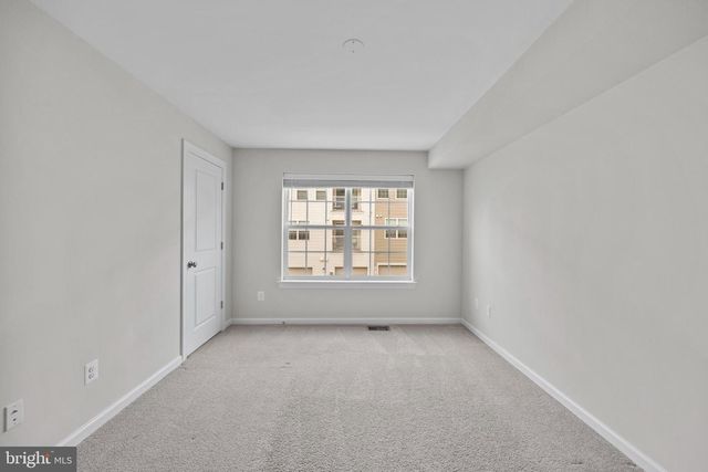 5936 FORUM SQ, Frederick, MD 21703