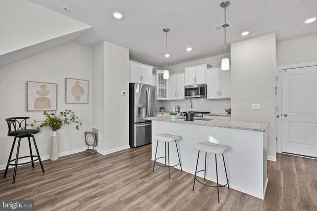 5936 FORUM SQ, Frederick, MD 21703