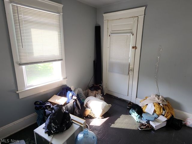 12903 Oakfield Avenue, Cleveland, OH 44105