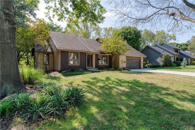 11269 Hadley Street, Overland Park, KS 66210