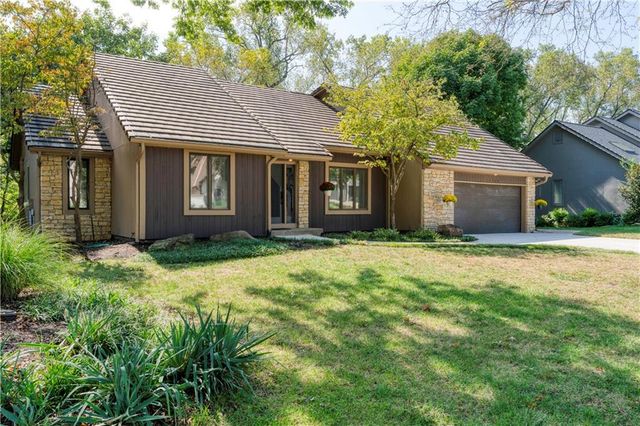 11269 Hadley Street, Overland Park, KS 66210