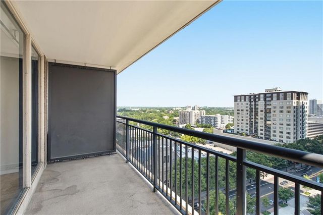 620 Peachtree Street NE 1607, Atlanta, GA 30308