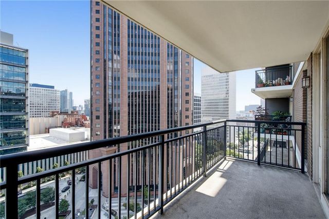 620 Peachtree Street NE 1607, Atlanta, GA 30308