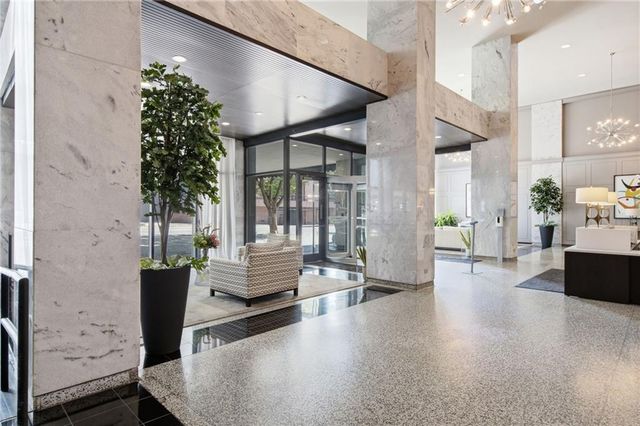 620 Peachtree Street NE 1607, Atlanta, GA 30308