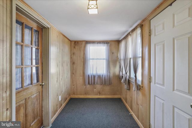 255 W MARATHON PL, Romney, WV 26757