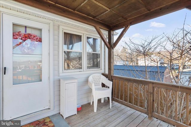 255 W MARATHON PL, Romney, WV 26757