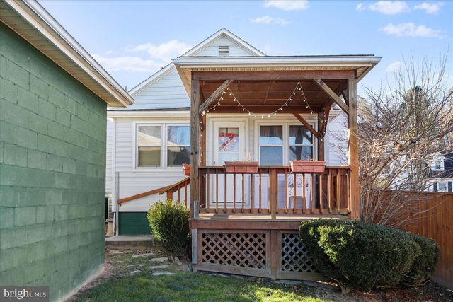 255 W MARATHON PL, Romney, WV 26757