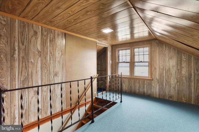 255 W MARATHON PL, Romney, WV 26757