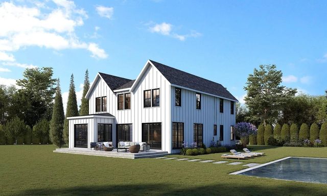 3 Dellaria Avenue, Southampton, NY 11968